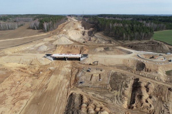 Польша продолжает строить скоростную дорогу до границы с РБ