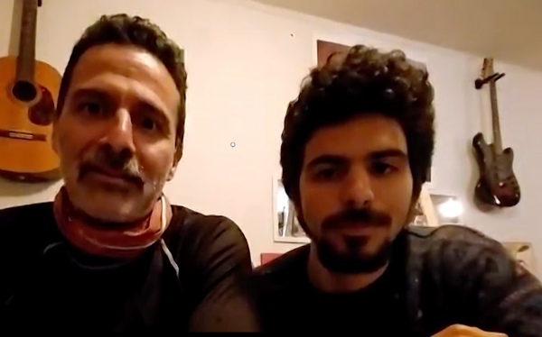 В Чили кит сначала проглотил, а потом выплюнул парня на глазах у его отца &mdash; это попало на видео