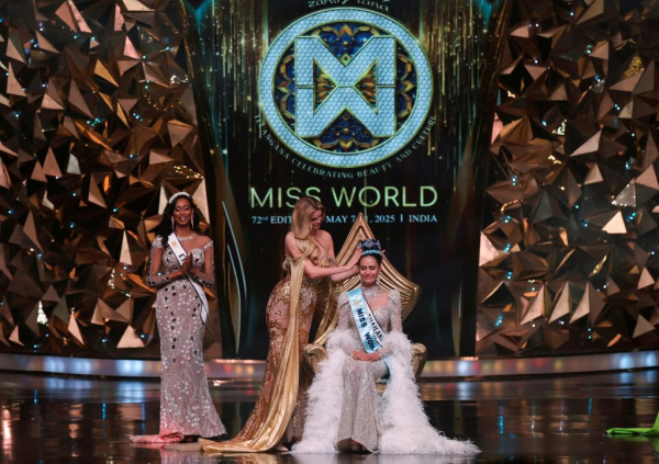 Новой &laquo;Мисс Мира&raquo; стала модель из Таиланда